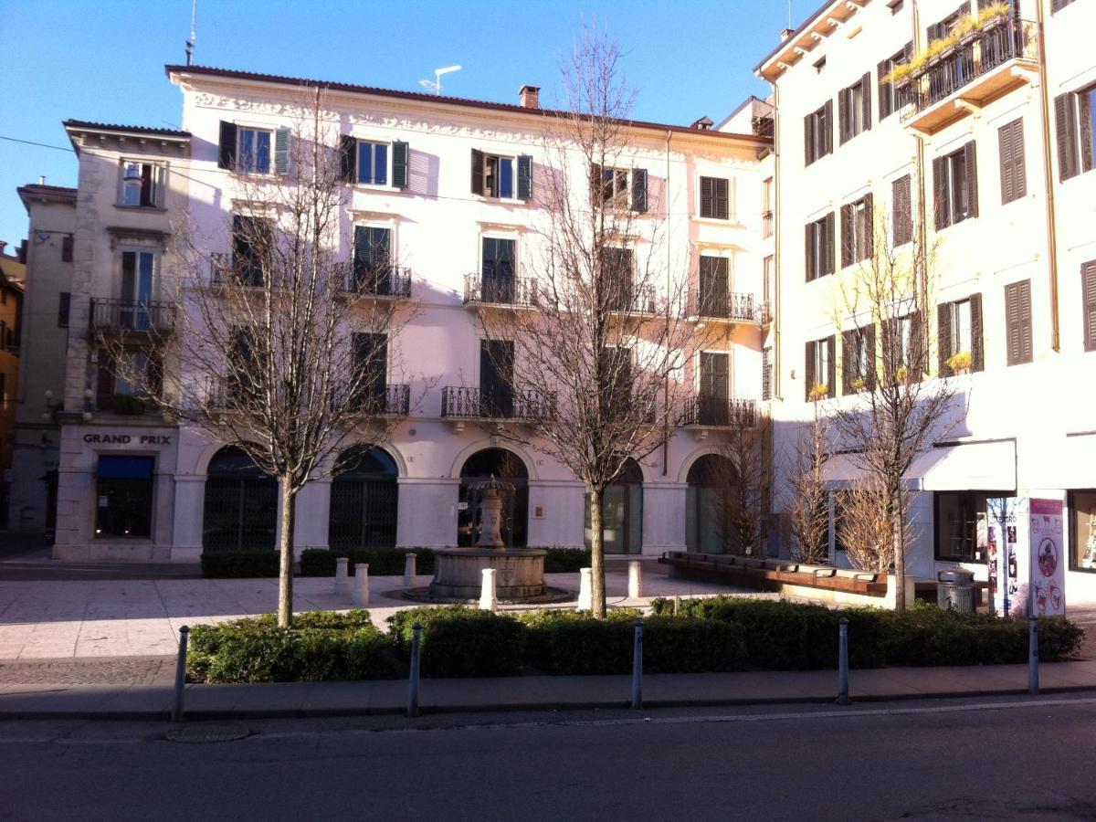 Nocleg ze śniadaniem Casapiu Piazza Erbe Werona